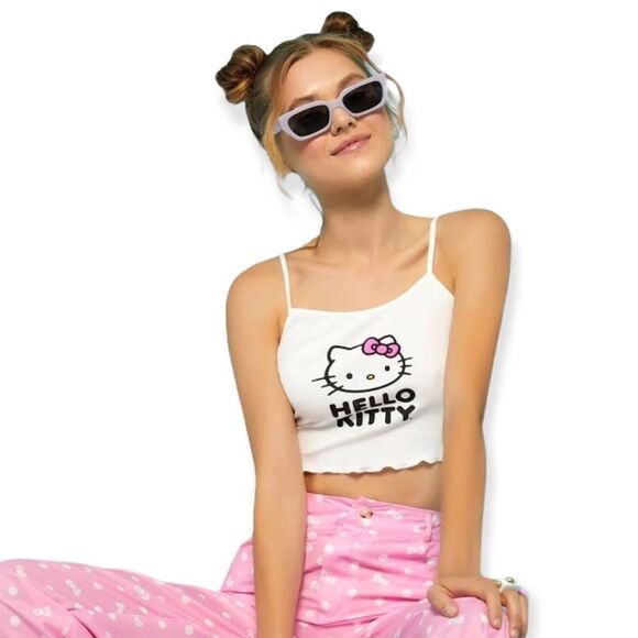 🆕Hello Kitty Crop Tank Top - Picture 2 of 6